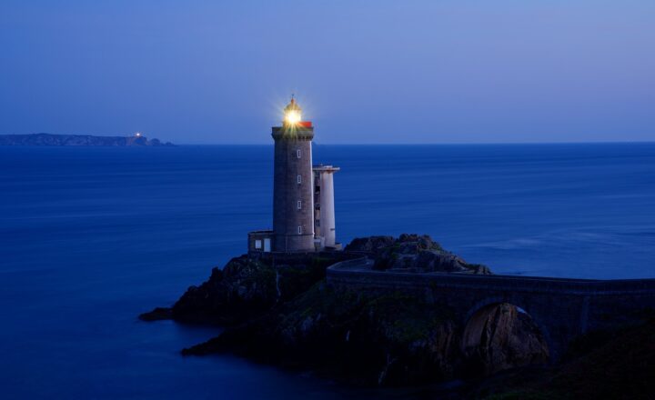 The Stories Behind the World’s Most Stunning Lighthouses