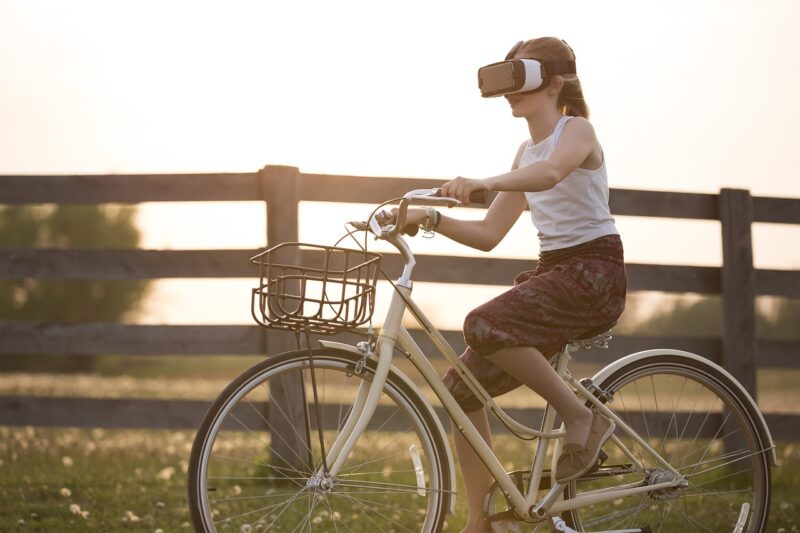 How Virtual Reality Is Transforming the World of Entertainment How Virtual Reality Is Transforming the World of Entertainment