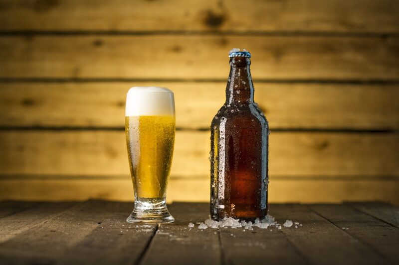 Cheers to Innovation: The Craft Beverage Revolution and Its Global Impact Cheers to Innovation: The Craft Beverage Revolution and Its Global Impact