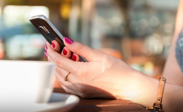 The Digital Revolution: How Smartphones Changed the Way We Communicate Forever