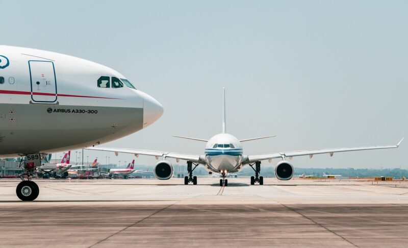 Flying High: How Modern Airplane Technology is Transforming Travel Flying High: How Modern Airplane Technology is Transforming Travel