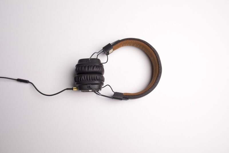 The Rise of Vintage Audio Equipment: Why People Are Obsessed with Retro Sound The Rise of Vintage Audio Equipment: Why People Are Obsessed with Retro Sound