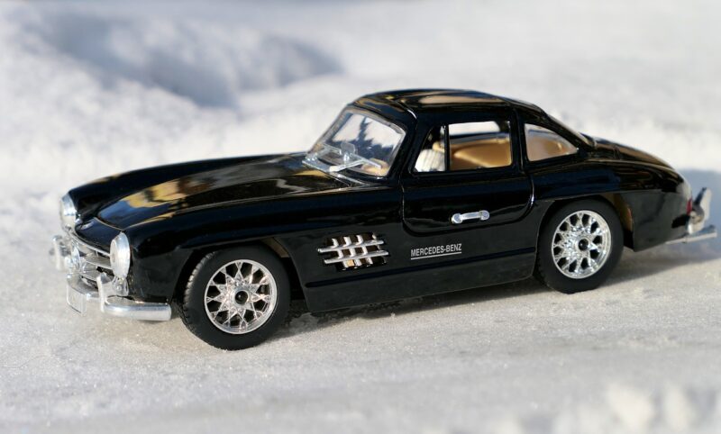 The Mercedes-Benz 300 SL Gullwing: An Engineering Masterpiece That Stood the Test of Time