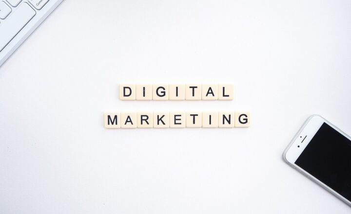 Mastering the Art of Online Marketing: Tips from Industry Leaders