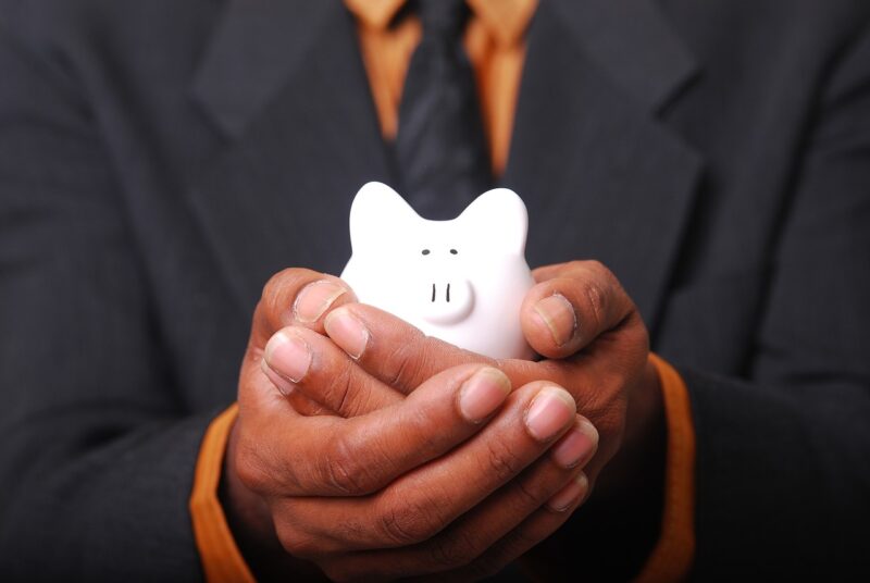 Finance 101: Essential Tips for Building Wealth in Your 20s Finance 101: Essential Tips for Building Wealth in Your 20s