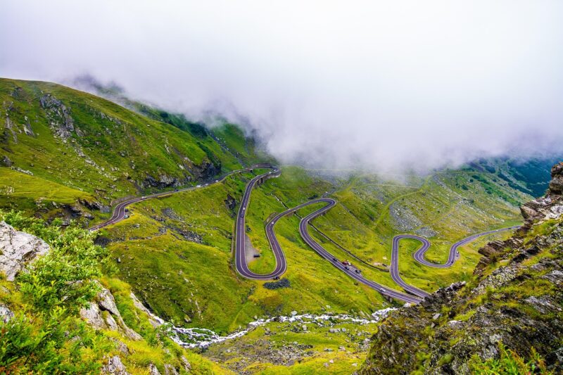 Traveling Through History: The Most Iconic Routes and Where They Lead