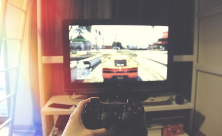 The Psychology of Multiplayer Games: Friendships Forged in Battle